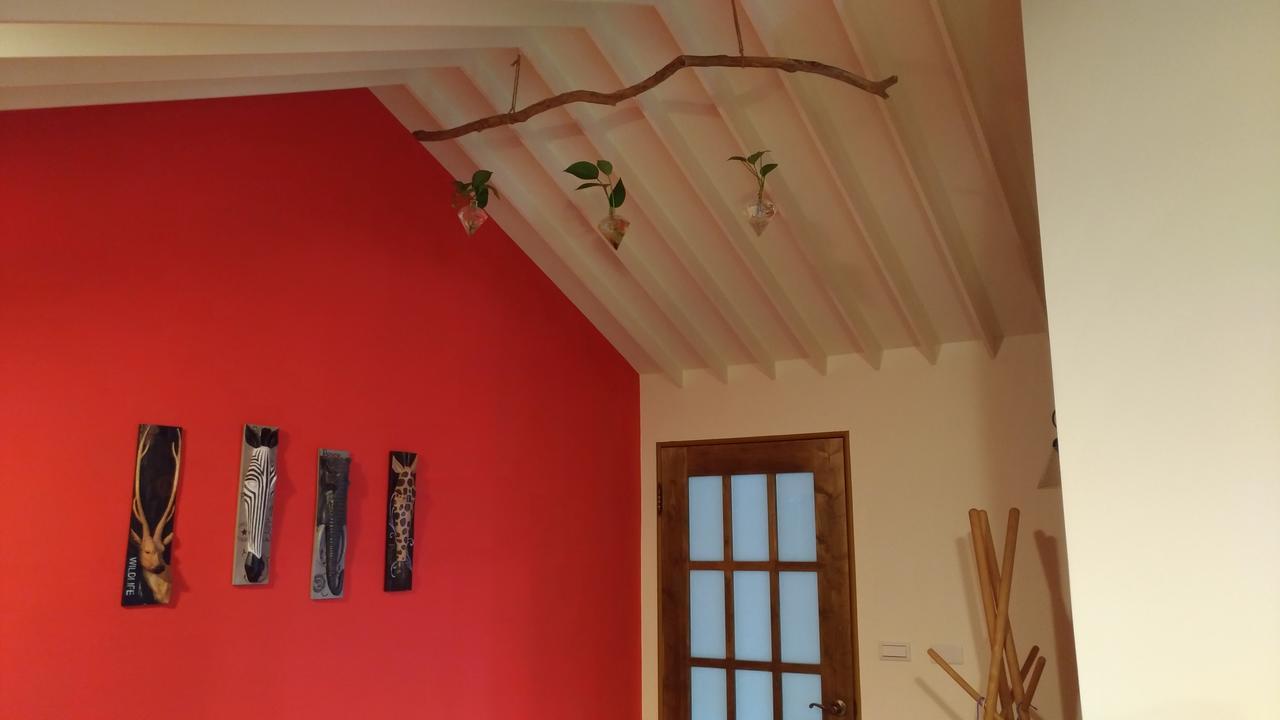 Celine'S B&B Fenglin Exterior photo